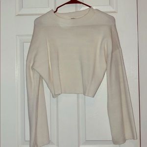 NEVER WORN! White boxy cropped sweater